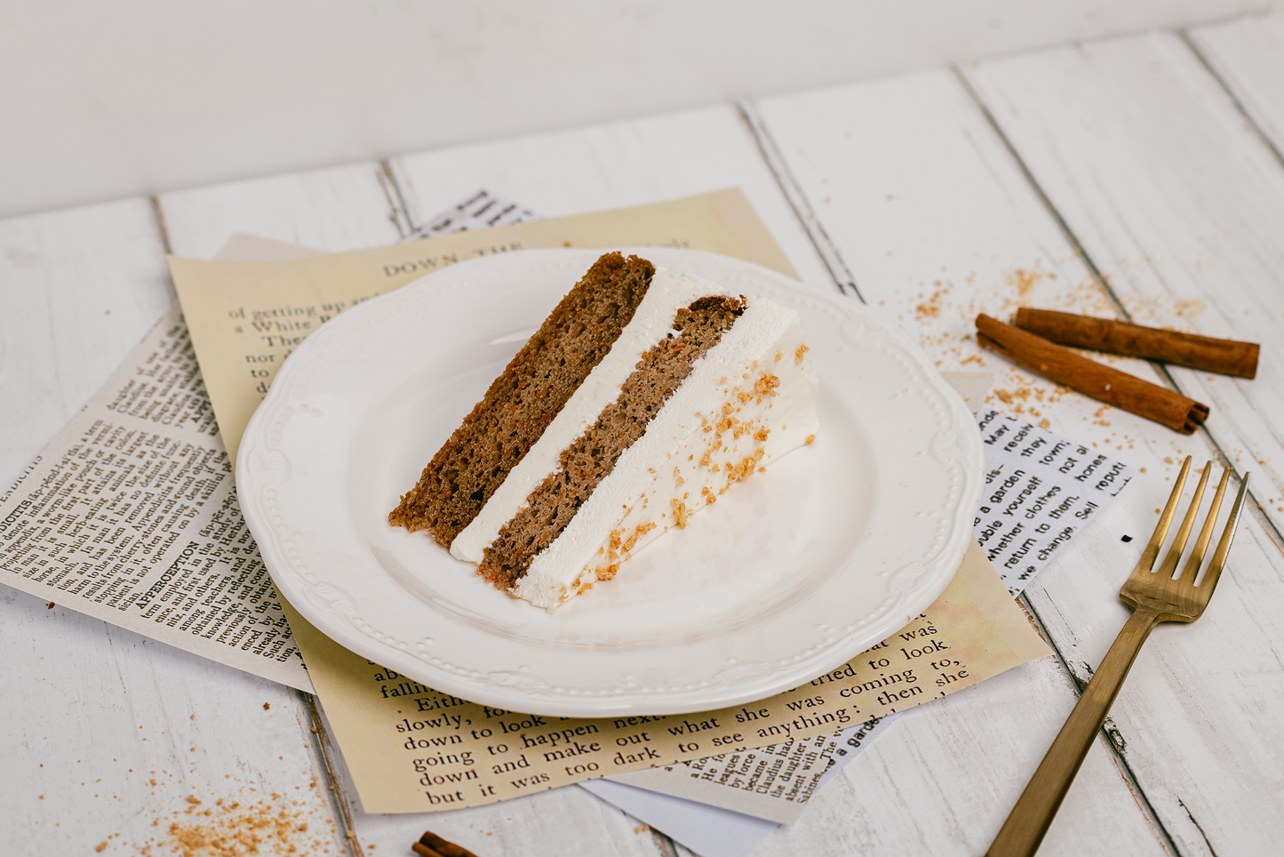 Gâteau rond moelleux aux carottes