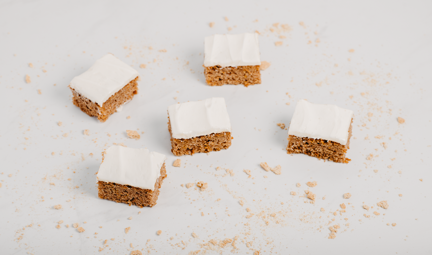 Pre-sliced carrot cake